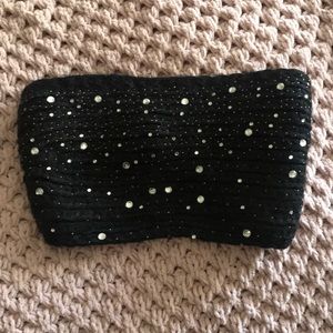 Black head wrap